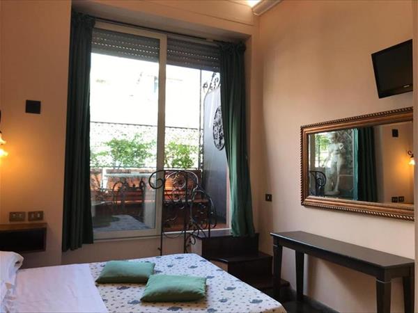 Hotel OKAPI a Roma
